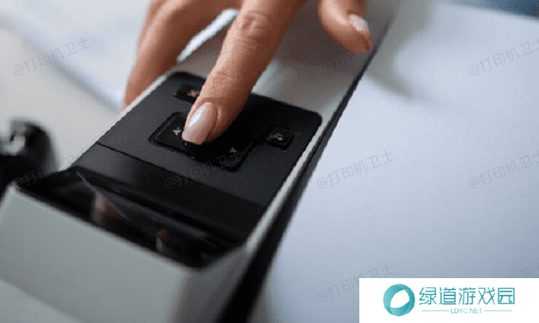 重启打印机或断电重置 重启打印机或断电重置